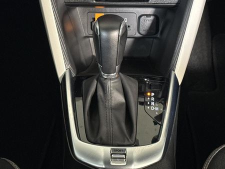 2025-Mazda-2-15-Dynamic-Auto-5-dr_9