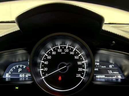 2025-Mazda-2-15-Dynamic-Auto-5-dr_2