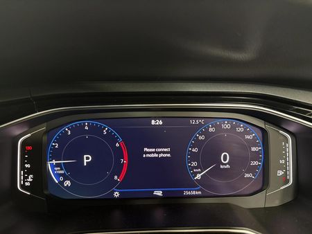 2024-Volkswagen-Polo-10-TSI-R-Line-Auto_2