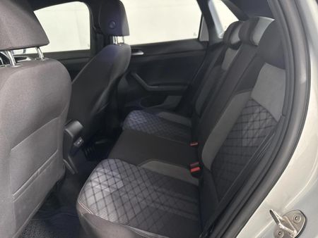 2024-Volkswagen-Polo-10-TSI-R-Line-Auto_3