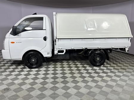 2025-Hyundai-H100-Bakkie-26D_13