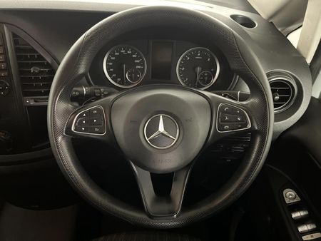 2020-Mercedes-Benz-Vito-116-22-CDI-Tourer-Pro-Auto_11