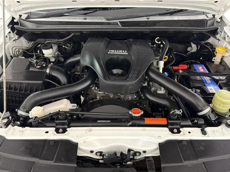 2016-Isuzu-KB-250D-Teq-HO-Hi-Riderr-Extended-Cab_10