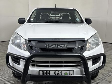 2016-Isuzu-KB-250D-Teq-HO-Hi-Riderr-Extended-Cab_11