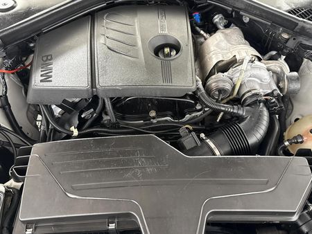 2012-BMW-1-Series-118i-5-dr-Auto_13