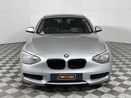 2012-BMW-1-Series-118i-5-dr-Auto_15