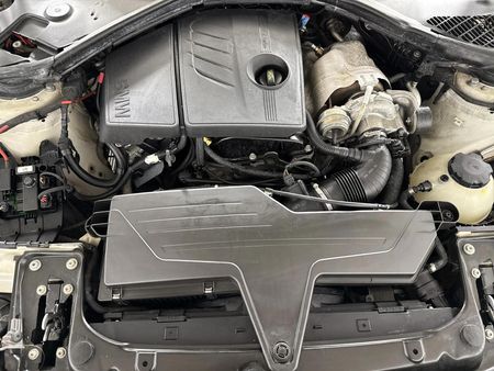 2014-BMW-1-Series-116i-5-dr-Auto_13