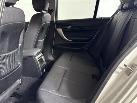 2014-BMW-1-Series-116i-5-dr-Auto_3