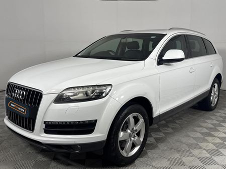 2012-Audi-Q7-30-TDI-quattro-Auto_0