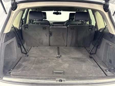 2012-Audi-Q7-30-TDI-quattro-Auto_14