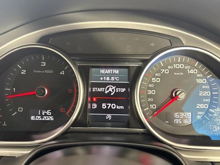 2012-Audi-Q7-30-TDI-quattro-Auto_2