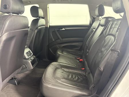 2012-Audi-Q7-30-TDI-quattro-Auto_3
