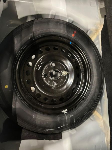 2023-Suzuki-S-Presso-10-GL_13