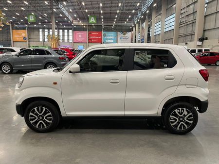 2023-Suzuki-S-Presso-10-GL_5