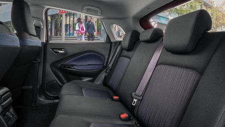 2026-Toyota-Starlet-Cross-15XS-Auto_1