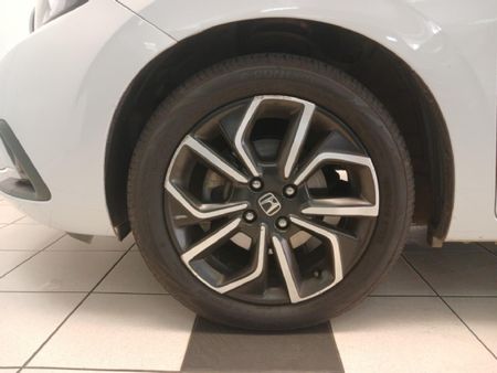 2021-Honda-Fit-15-Elegance-CVT_9