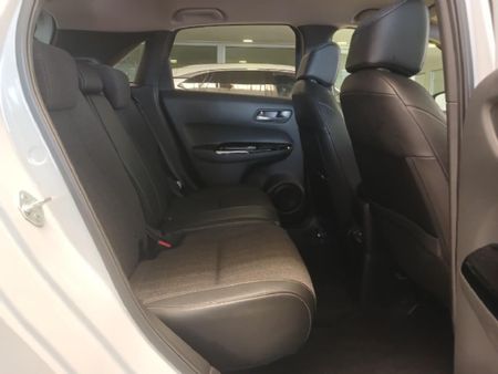 2021-Honda-Fit-15-Elegance-CVT_6