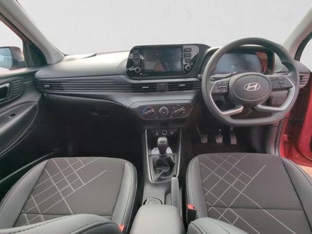 2026-Hyundai-i20-12-Premium_17