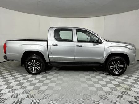 2025-Foton-Tunland-20T-G7-Elite-Double-Cab_13