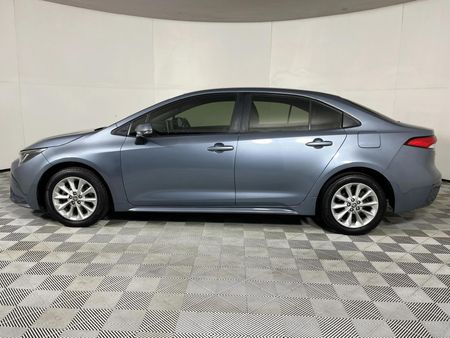 2021-Toyota-Corolla-18-XS-Auto_16
