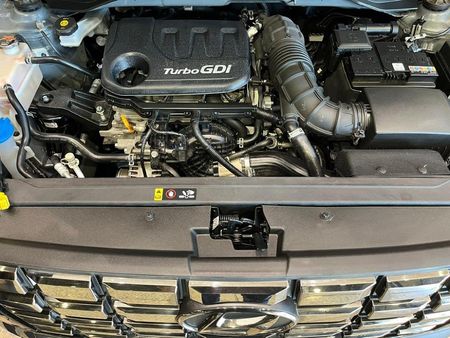 2023-Hyundai-Venue-10-TGDI-Motion_8