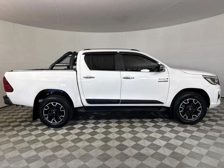 2020-Toyota-Hilux-28-GD-6-Raised-Body-Raider-Double-Cab_12
