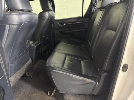 2020-Toyota-Hilux-28-GD-6-Raised-Body-Raider-Double-Cab_3