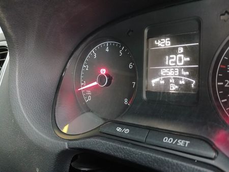 2021-Volkswagen-Polo-Vivo-14-Mswenko-5-dr_10