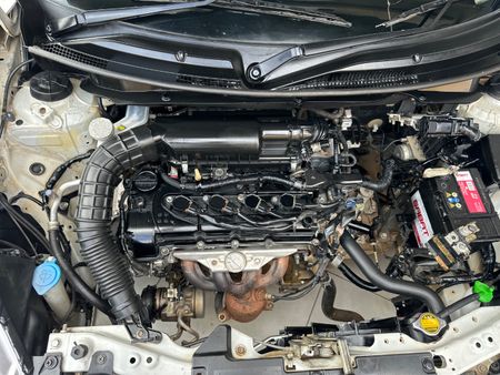 2019-Suzuki-Swift-12-GA-Manual_11