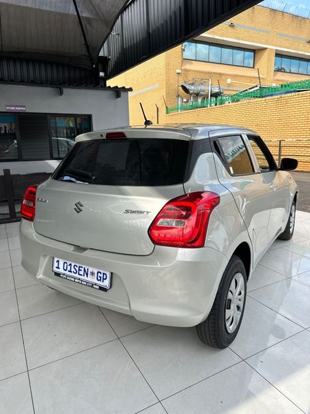 2019-Suzuki-Swift-12-GA-Manual_5