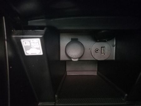 2024-Suzuki-Ciaz-15-GL_17