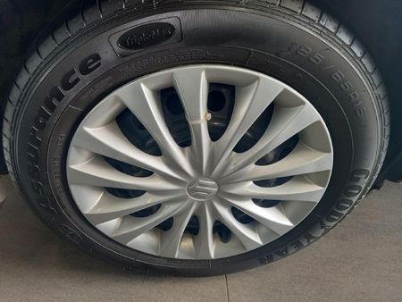 2024-Suzuki-Ciaz-15-GL_24