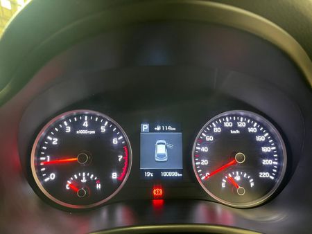 2017-Kia-Rio-14-EX-5-dr-Auto_10