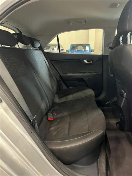 2017-Kia-Rio-14-EX-5-dr-Auto_11