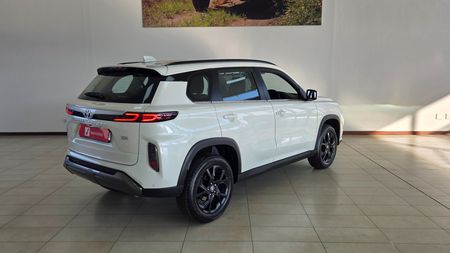 2026-Toyota-Urban-Cruiser-Toyota-Urban-Cruiser-15-XR-AT_3