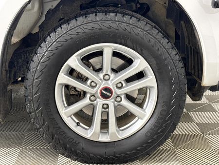 2023-Isuzu-D-Max-19-DDI-HR-LS-Auto-Extended-Cab_4