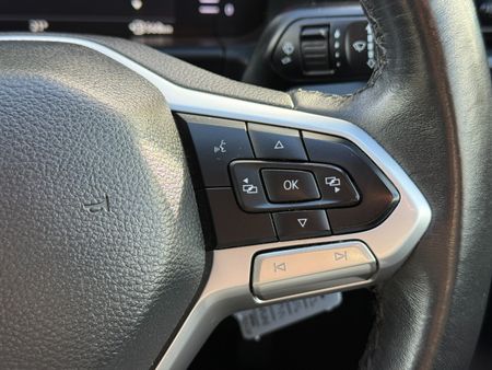 2023-Volkswagen-Amarok-20-TDI-125kW-Life-Double-Cab_22