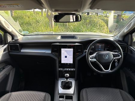 2023-Volkswagen-Amarok-20-TDI-125kW-Life-Double-Cab_37