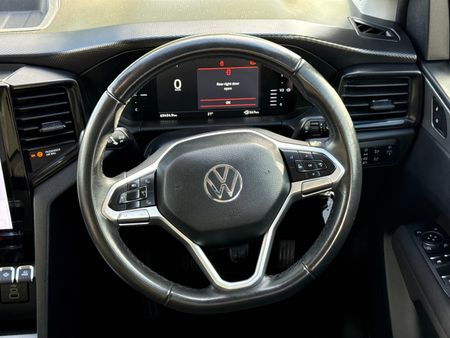 2023-Volkswagen-Amarok-20-TDI-125kW-Life-Double-Cab_38