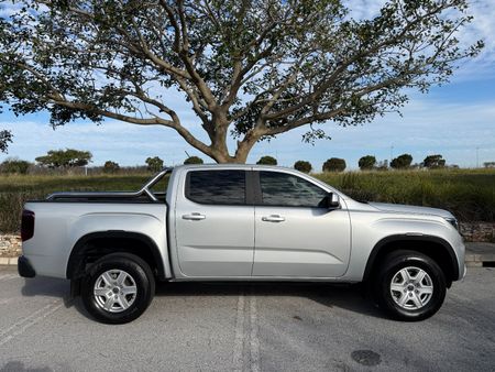 2023-Volkswagen-Amarok-20-TDI-125kW-Life-Double-Cab_5