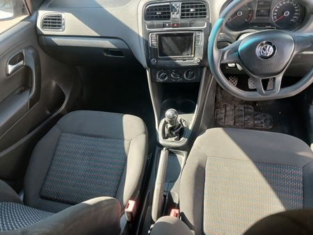 2020-Volkswagen-Polo-Vivo-14-Trendline-5-dr_12