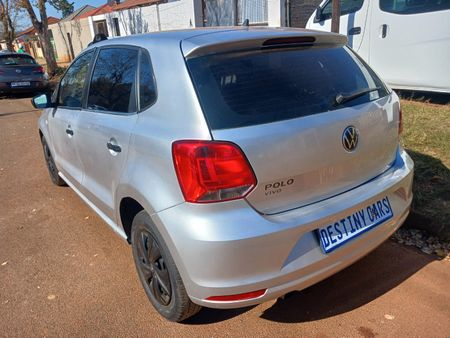 2020-Volkswagen-Polo-Vivo-14-Trendline-5-dr_3