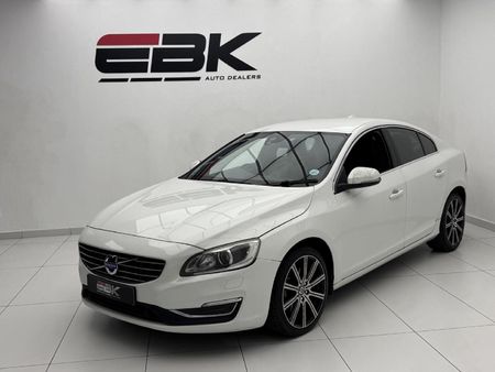 2014-Volvo-S60-T5-Elite-Auto-Drive-E_2