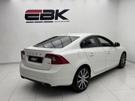2014-Volvo-S60-T5-Elite-Auto-Drive-E_5