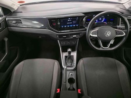 2025-Volkswagen-Polo-10-TSI-Life-Auto-DSG_9