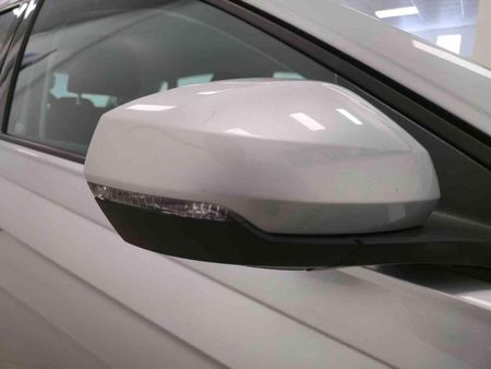 2025-Volkswagen-Polo-10-TSI-Life-Auto-DSG_29