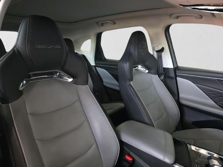 2024-BAIC-X55-15T-Elite-Auto_15