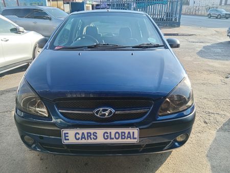 2008-Hyundai-Getz-14_0