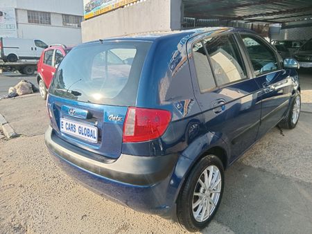 2008-Hyundai-Getz-14_4