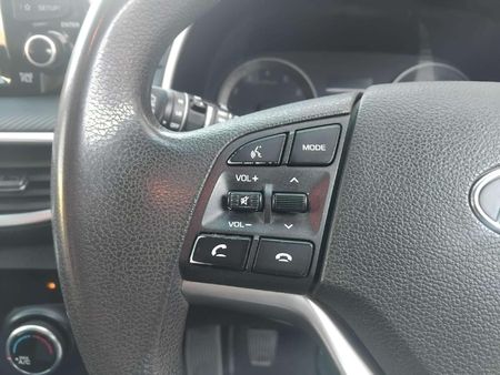 2018-Hyundai-Tucson-20-Premium_11